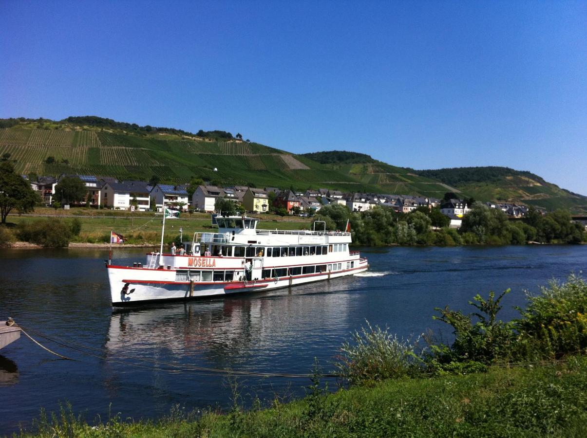 Ferienwohnungen Merl Zell an der Mosel Zewnętrze zdjęcie